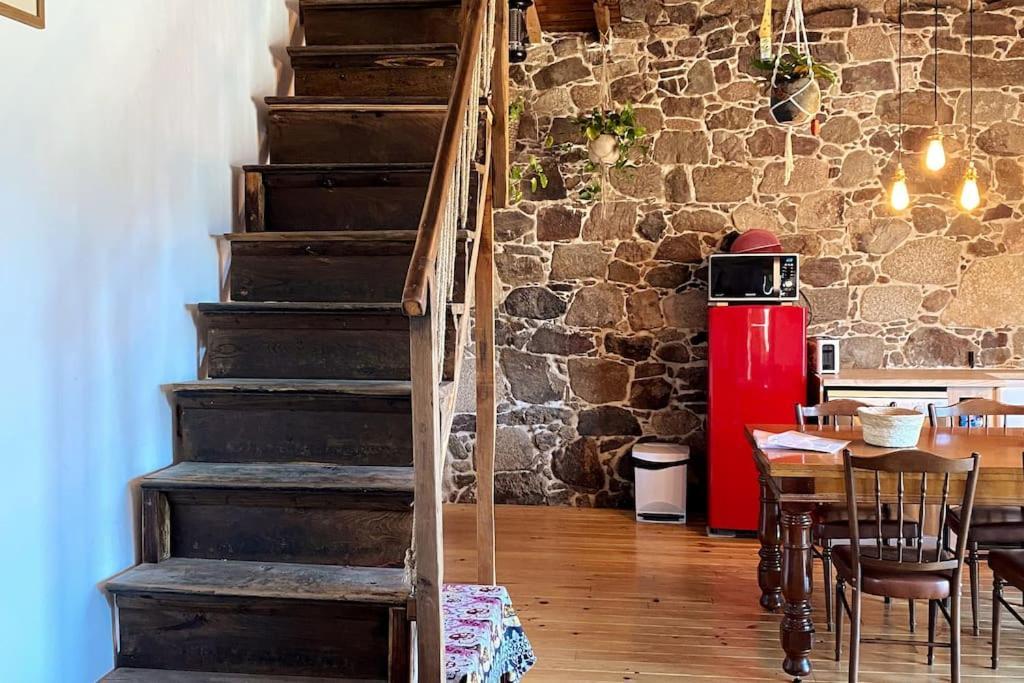 Farm House In Ribeira Sacra O Carballo Exterior photo